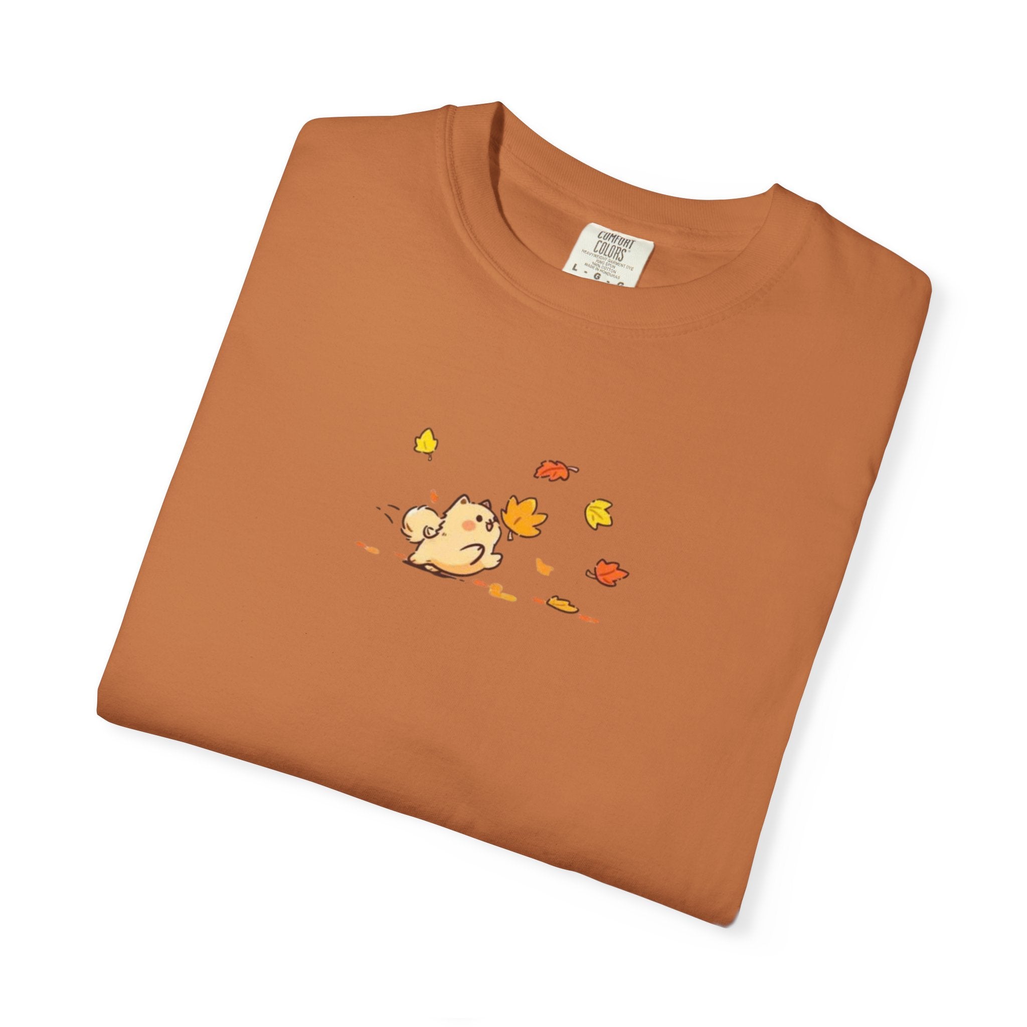 Comfort Colors Cute Dog Autumn Leaves T-Shirt, Kawaii Puppy Graphic Tee, Animal Shirt, Aesthetic Fall Outfit