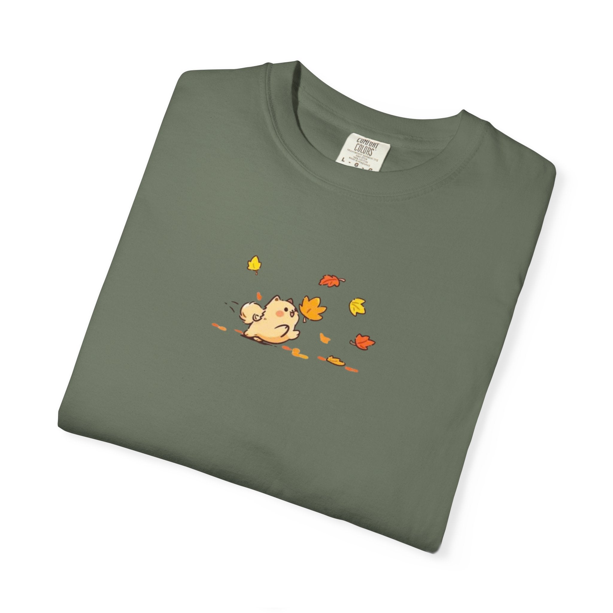 Comfort Colors Cute Dog Autumn Leaves T-Shirt, Kawaii Puppy Graphic Tee, Animal Shirt, Aesthetic Fall Outfit