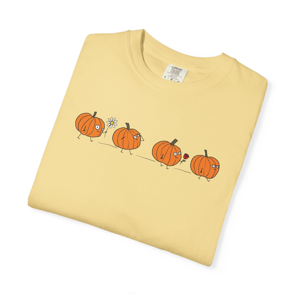 Cute Pumpkin Parade Comfort Colors T-Shirt — Cute Minimal Halloween Pumpkin Tee, Fall Aesthetic Graphic Tee