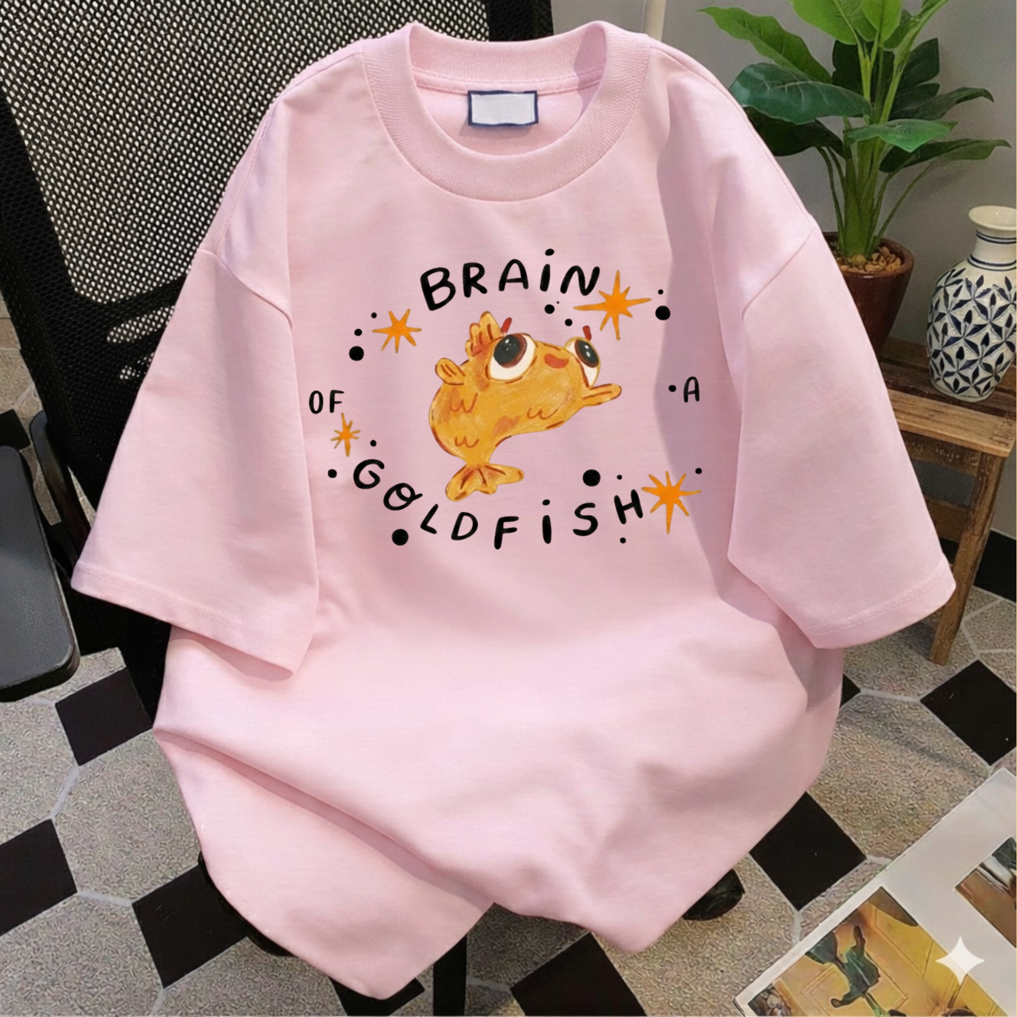 Brain of a Goldfish Cute Graphic Tee, Funny Fish T-Shirt, Aesthetic Retro Casual Cotton Shirt