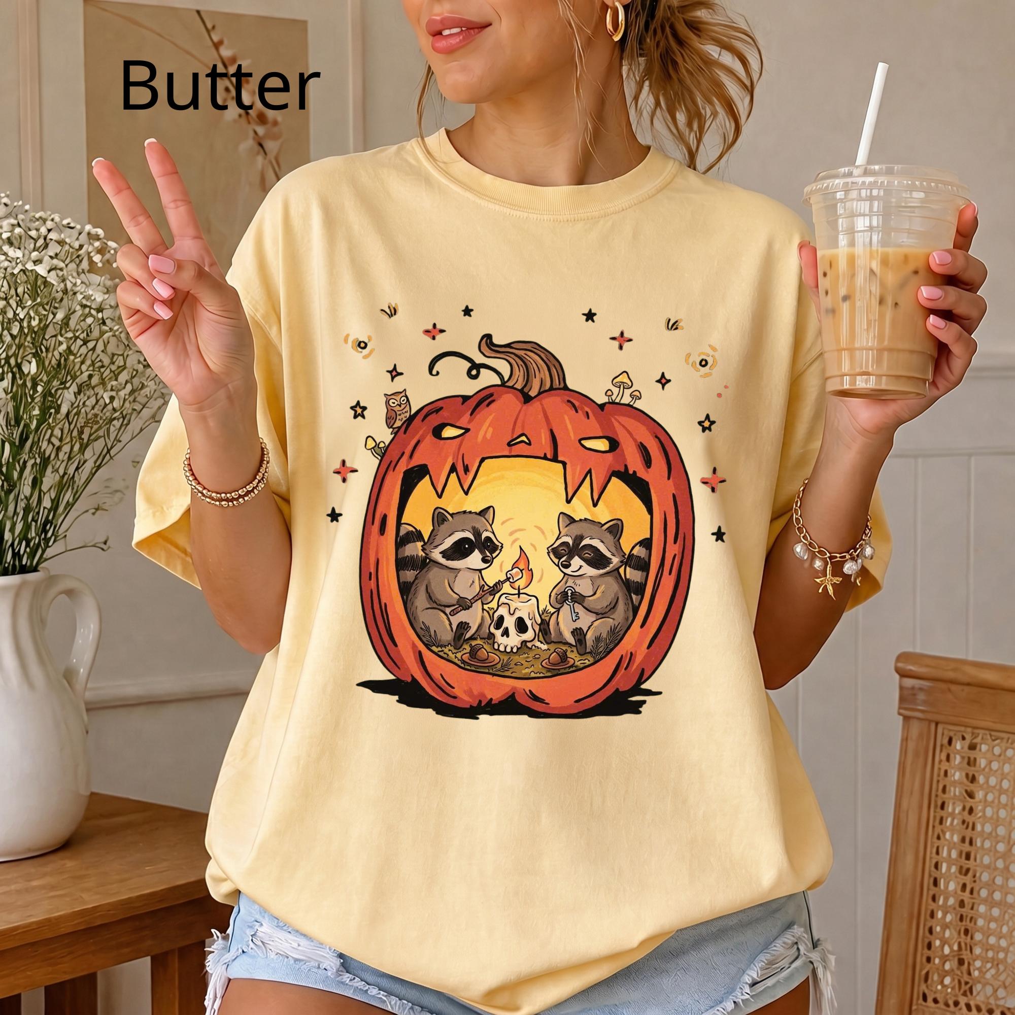 Raccoon Pumpkin Halloween Shirt, Spooky Season Comfort Colors T-Shirt, Cute Autumn Animal Graphic Tee